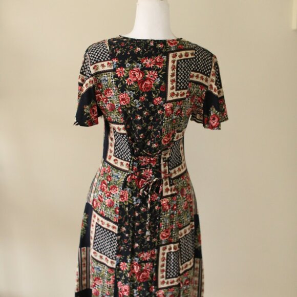 Vintage 90s Navy Floral Button Up Mini Dress (XS) - Picture 5 of 7